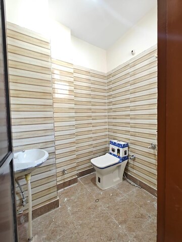 Bathroom in 3.5 BHK Apartment at Goel Ganga Avanta, Mundhwa – for Sale