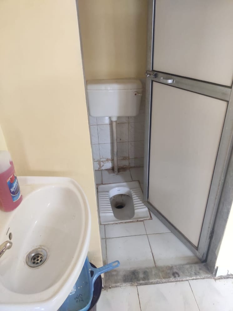 Bathroom, kanakia-wall-street 1 Bedroom 275 Sq.Ft. Apartment In Andheri East Mumbai 7552187