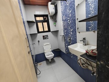 Master Bedroom in 2 BHK Apartment at Shiv Kalash Apartment, Seawoods – for Sale