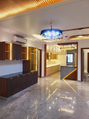 Building Lobby in 4 BHK Builder Floor at Puri Aman Vilas, Sector 89 – for Sale