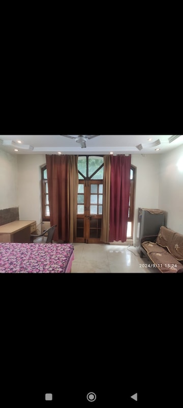 1 BHK Builder Floor For Rent in Shivalik Colony Delhi  7553595