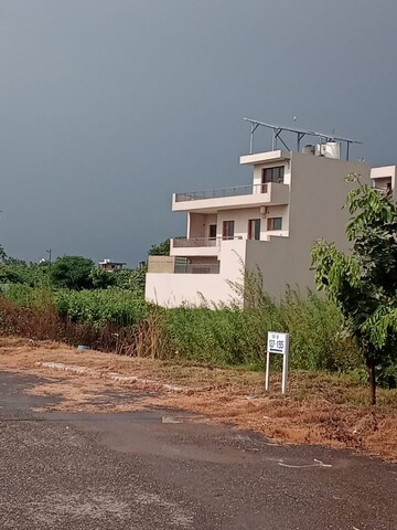  Plot – Exterior View View at Altus Prime, North Mullanpur - for Sale