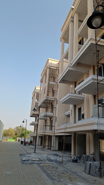 3.5 BHK Apartment – Exterior View View at Signature Global City, Sector 37d - for Sale