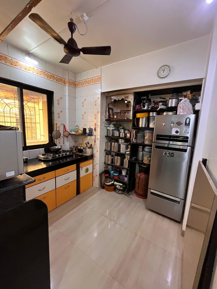 Living Room, sai-vaibhav-chs-kalyan 1 Bedroom 550 Sq.Ft. Apartment In Kalyan West Thane 7553996