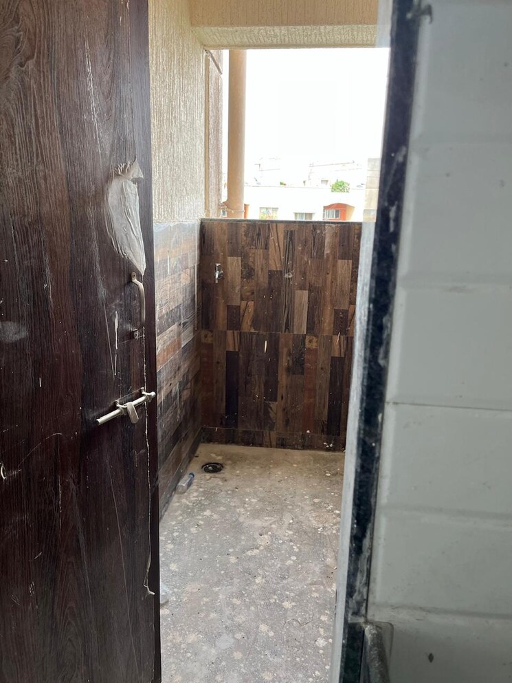 Balcony, sahil-apartment-anudh 2 Bedroom 1000 Sq.Ft. Apartment In Aundh Pune 7554588