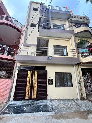 2 BHK Independent House For Rent in Indira Nagar Lucknow  7554607