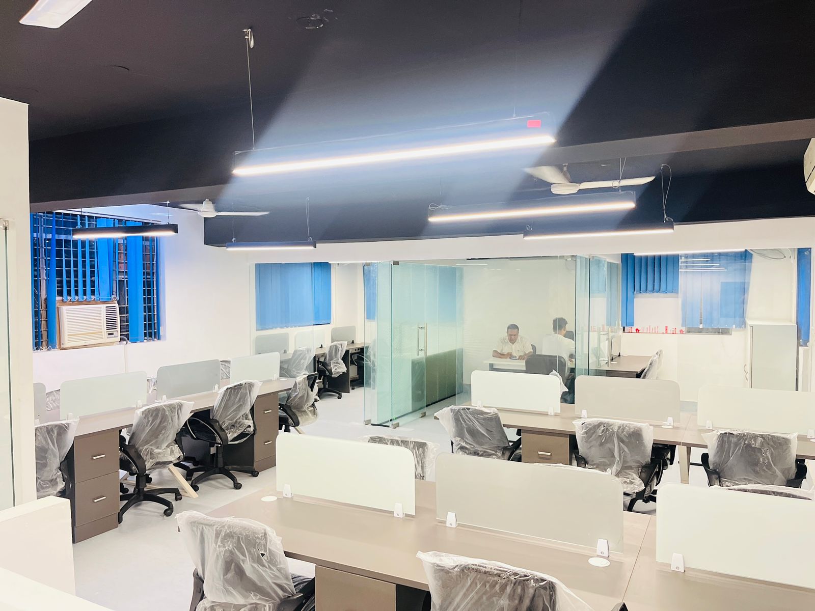 Commercial Office Space 1700 Sq.Ft. For Rent in Sector 16 Noida  7555341