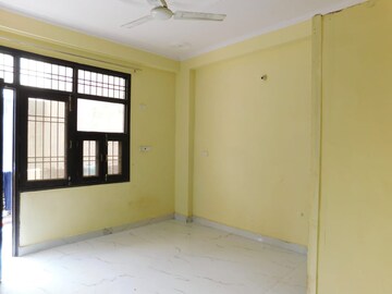 Master Bedroom in 3 BHK Builder Floor at Chattarpur – for Rent