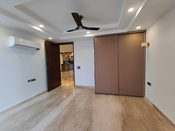 Room in 2 BHK Apartment at M3M Antalya Hills, Sector 79 – for Sale