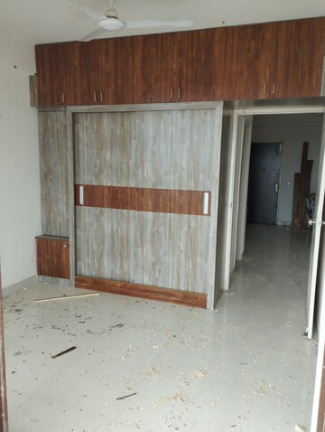 Room in 2 BHK Apartment at Signature Global Synera, Sector 81 – for Sale