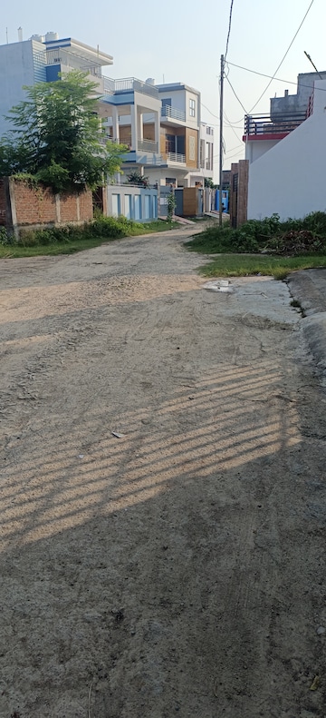 Plot Area in  Plot at Sultanpur Road – for Sale