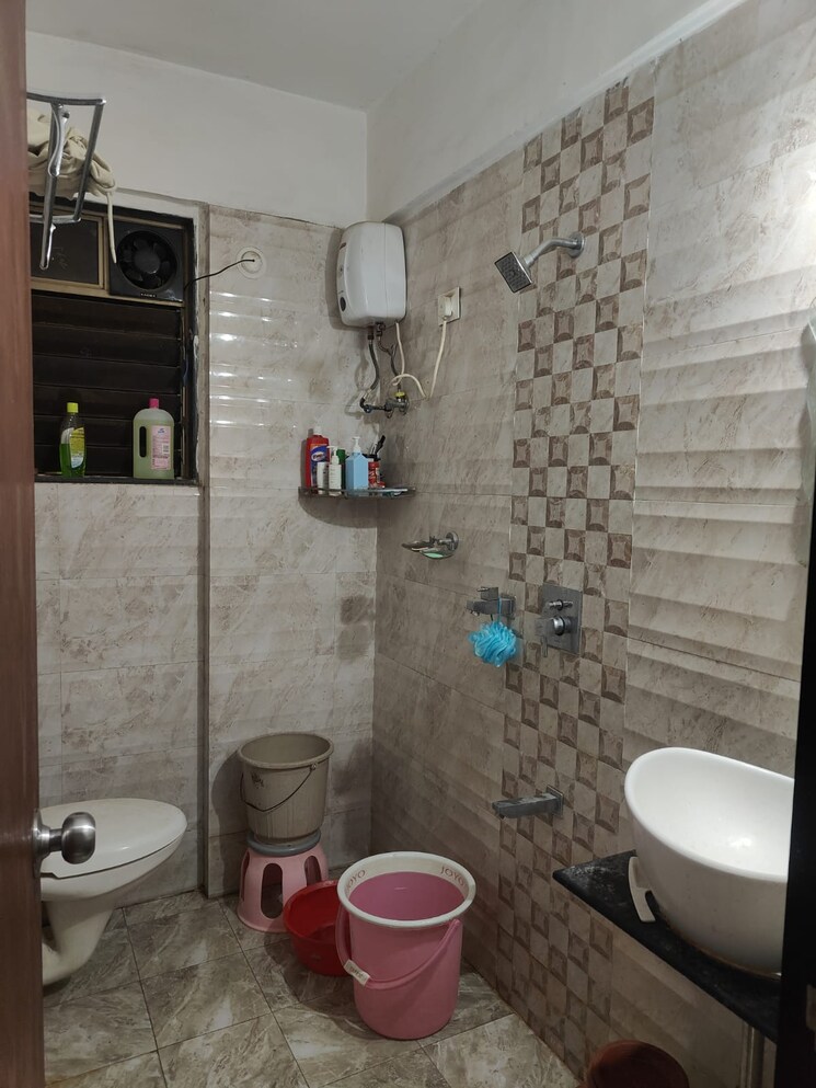 Bathroom, bhoomi-acres 2 Bedroom 645 Sq.Ft. Apartment In Waghbil Thane 7556069