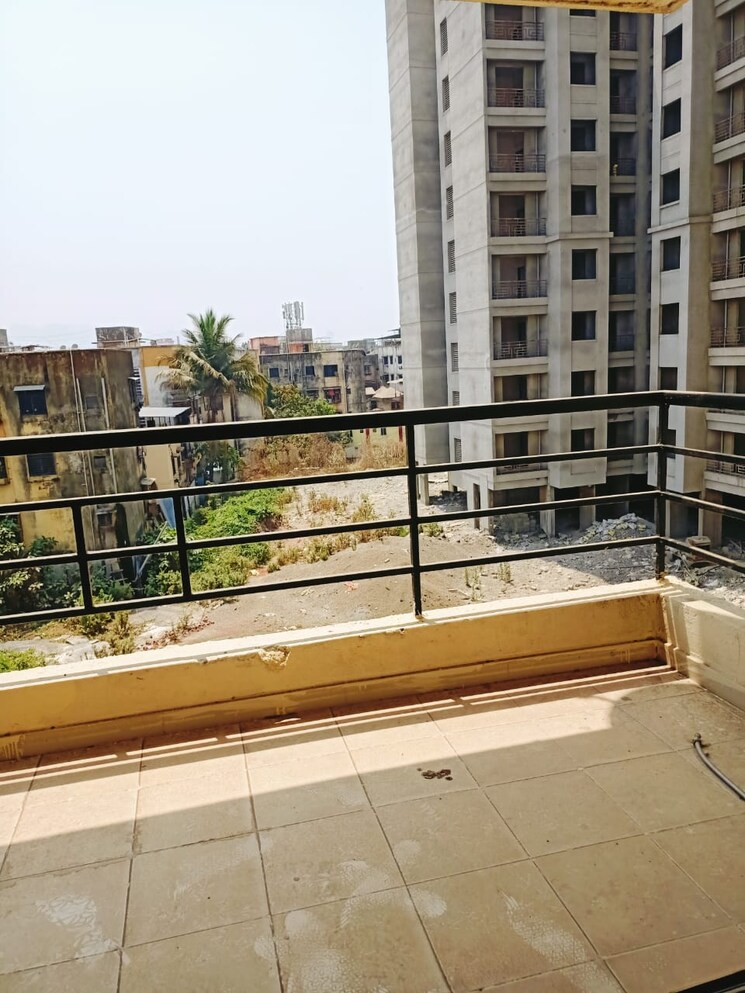 Balcony, lucky-atharva-apartment 2 Bedroom 970 Sq.Ft. Apartment In Kasheli Thane 7556184