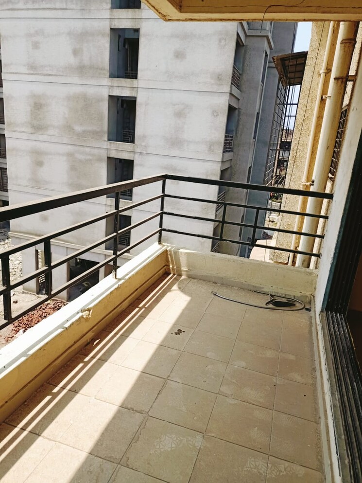 Balcony, lucky-atharva-apartment 2 Bedroom 970 Sq.Ft. Apartment In Kasheli Thane 7556184