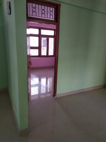 Room in 3 BHK Apartment at HIG Apartments, Omicron I Greater Noida – for Sale