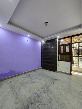 2 BHK Builder Floor For Rent in Raghu Nagar Delhi  7557158