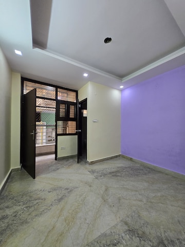 2 BHK Builder Floor For Rent in Raghu Nagar Delhi  7557158