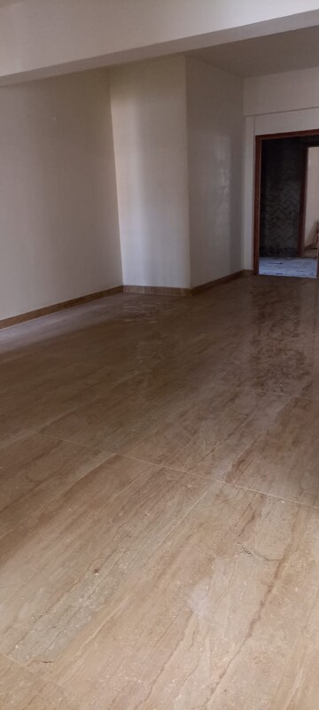 Room in 3 BHK Apartment at Danapur Road – for Sale