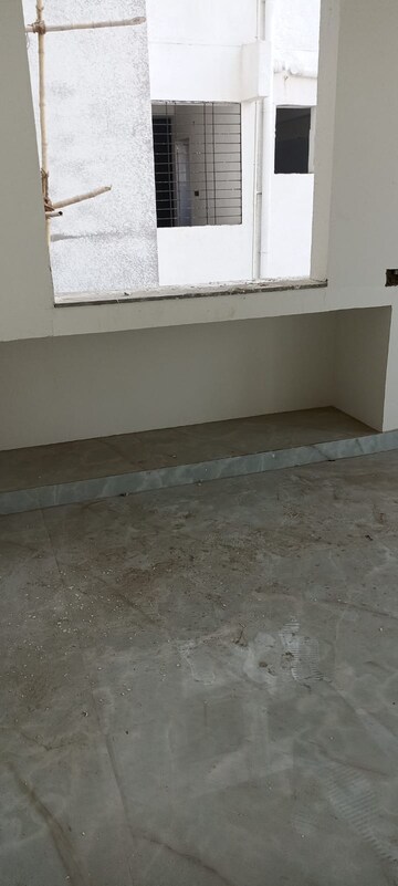 Room in 3 BHK Apartment at Danapur Road – for Sale
