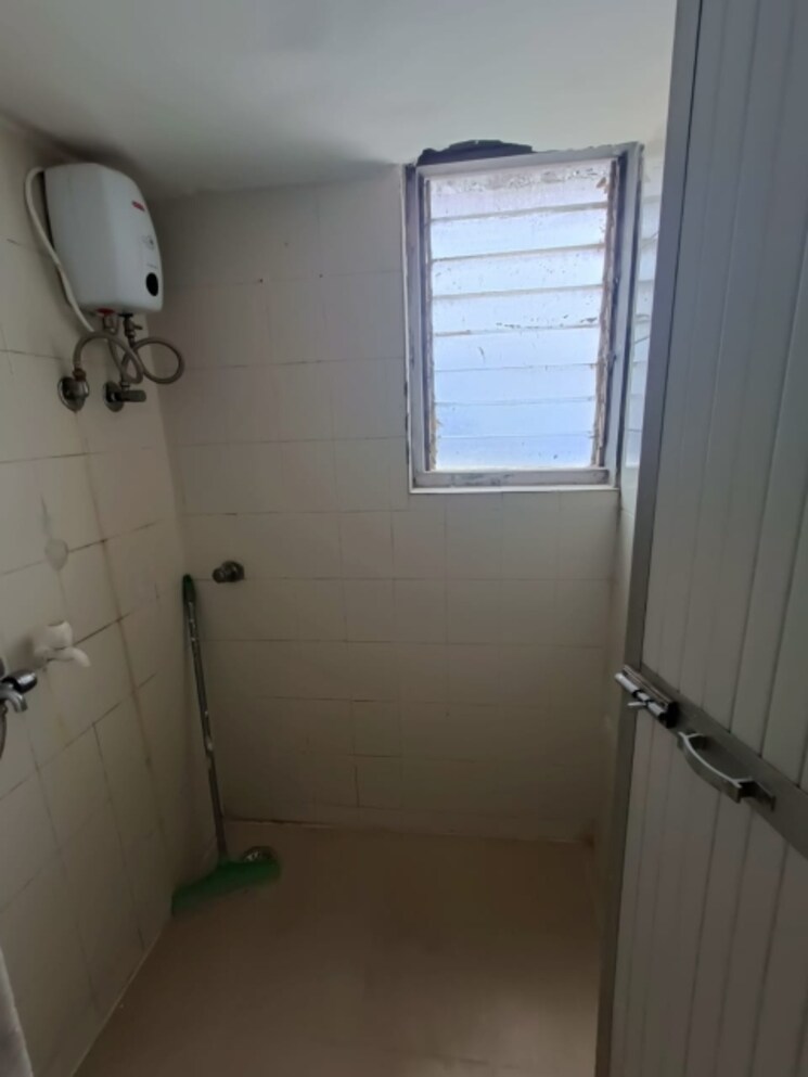 Bathroom, poonam-jewel 1 Bedroom 550 Sq.Ft. Apartment In Poonam Nagar Mumbai 7557539