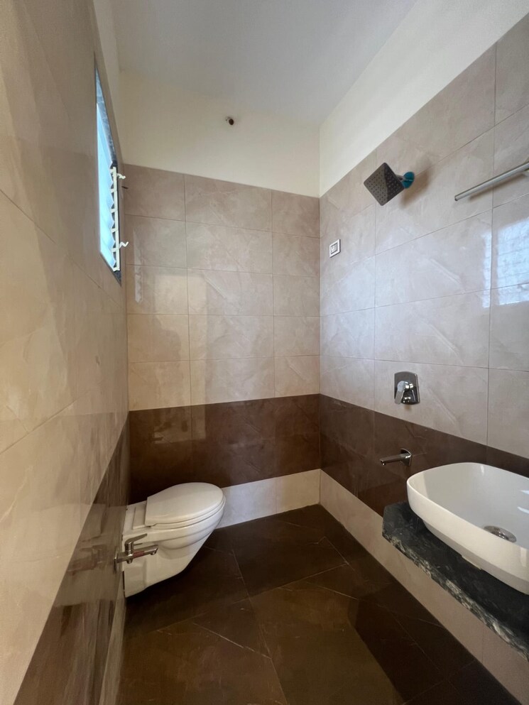 Bathroom, lk-shiv-paradise 2 Bedroom 735 Sq.Ft. Apartment In Vadavali Thane 7557981