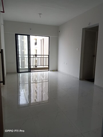 Room in 1 BHK Apartment at Runwal Gardens, Dombivli East – for Sale
