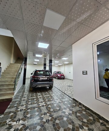 Parking in 3.5 BHK Independent House at Matiyari – for Sale