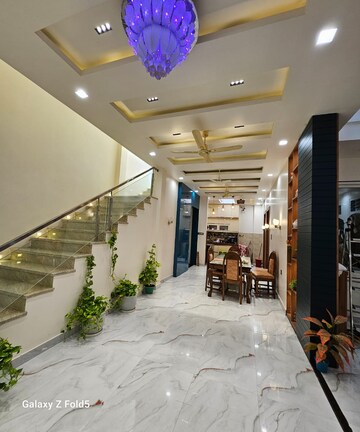 Parking in 3.5 BHK Independent House at Matiyari – for Sale