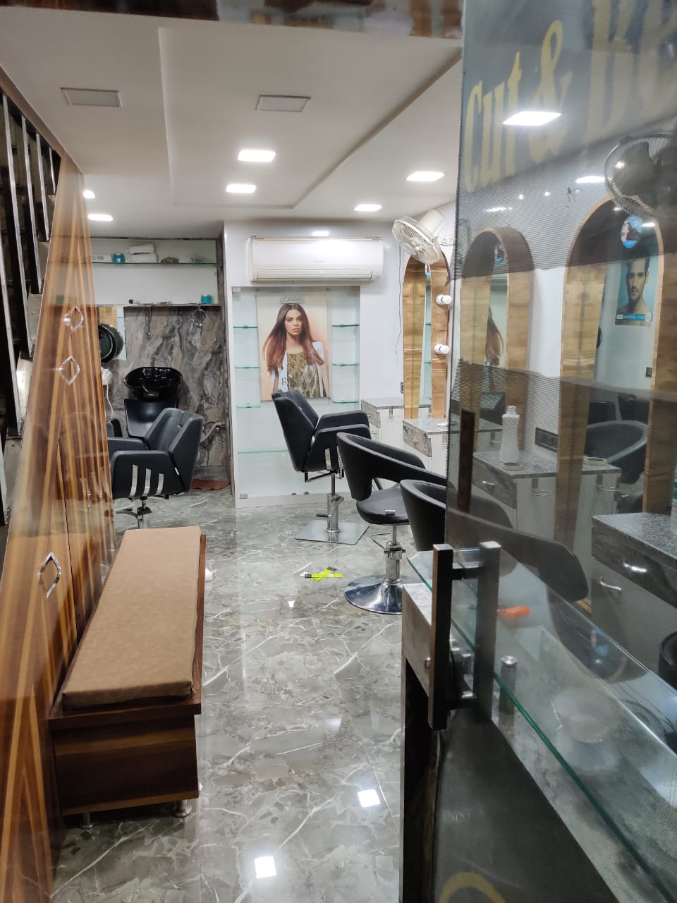 Commercial Shop 250 Sq.Ft. For Rent in Kalyan West Thane  7558263