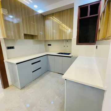 Kitchen in 3 BHK Builder Floor at Sector 104 – for Sale