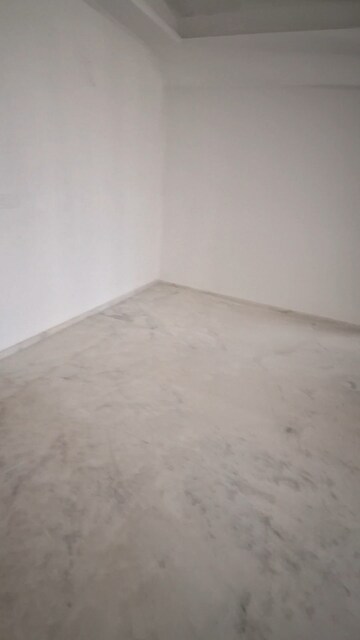 Room in 4 BHK Apartment at Paranjape 127 Upper East, Santacruz East – for Sale