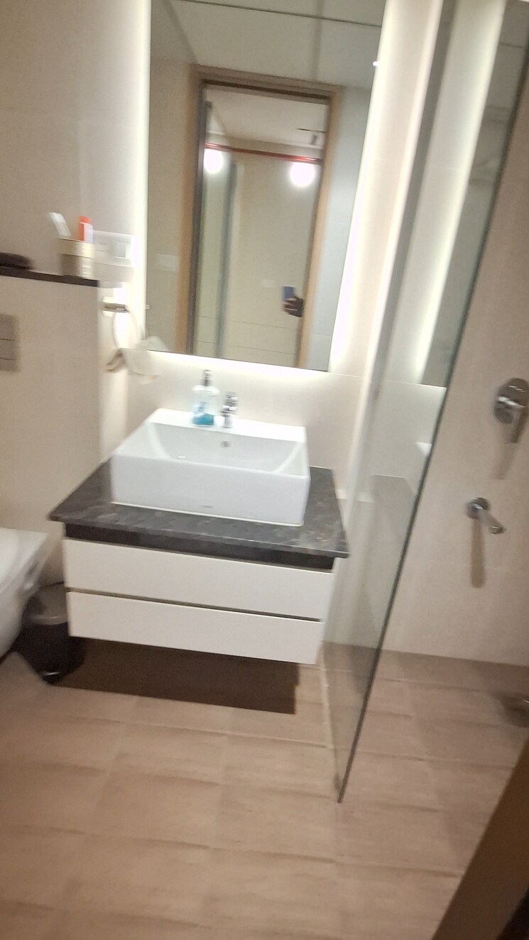 Bathroom, paranjape-127-upper-east 4 Bedroom 1460 Sq.Ft. Apartment In Santacruz East Mumbai 7558510