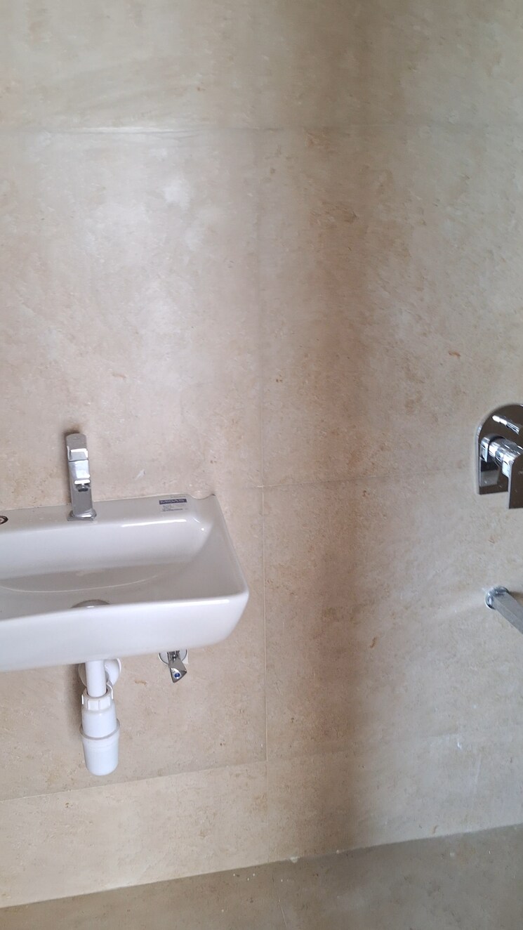 Bathroom, astavinayak-jaykant-solitaire 1 Bedroom 400 Sq.Ft. Apartment In Santacruz East Mumbai 7558552