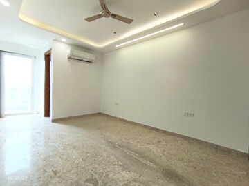 Room in 3 BHK Builder Floor at Vasant Kunj – for Sale