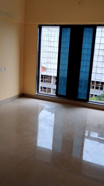 Room in 2 BHK Apartment at Sankalp Raghu Anand CHS, Panch Pakhadi – for Sale