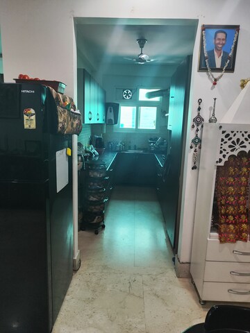 Parking in 3.5 BHK Builder Floor at Gautam Nagar – for Sale