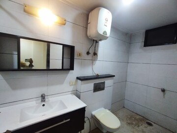 Kitchen in 3 BHK Builder Floor at Green Park – for Sale