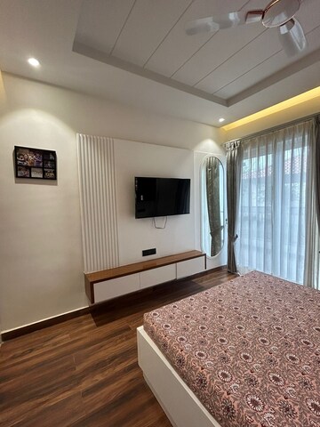 Room in 3 BHK Apartment at Aerocity – for Sale