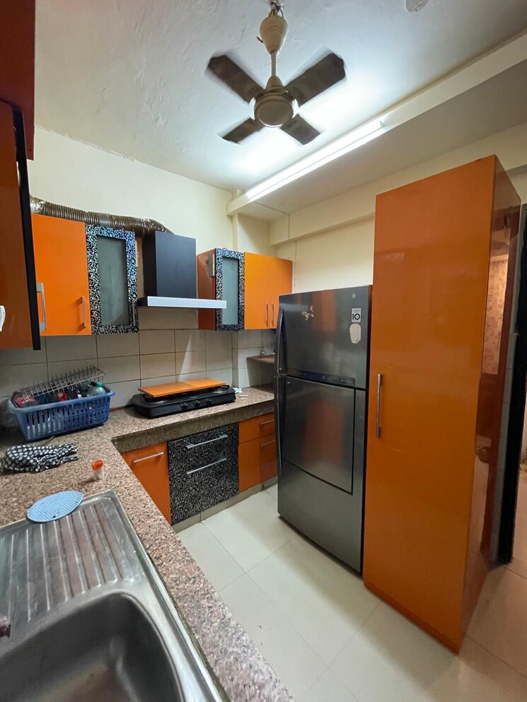 Kitchen, logix-blossom-county 2.5 Bedroom 1202 Sq.Ft. Apartment In Sector 137 Noida 7559210