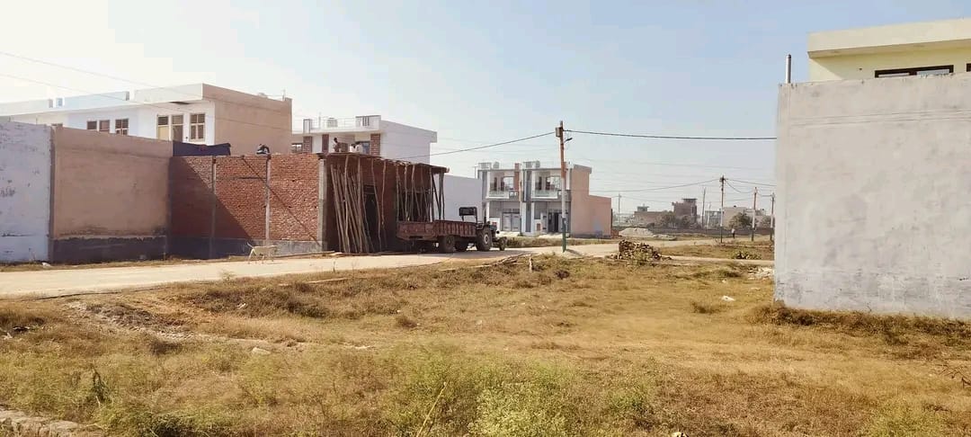 Plot For Resale in Krishana Nagar Meerut  7559324