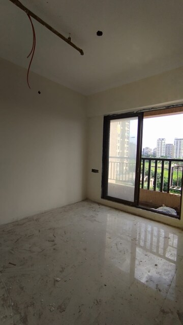 2 BHK Apartment For Sale in Raunak City Sector 4, Kalyan West