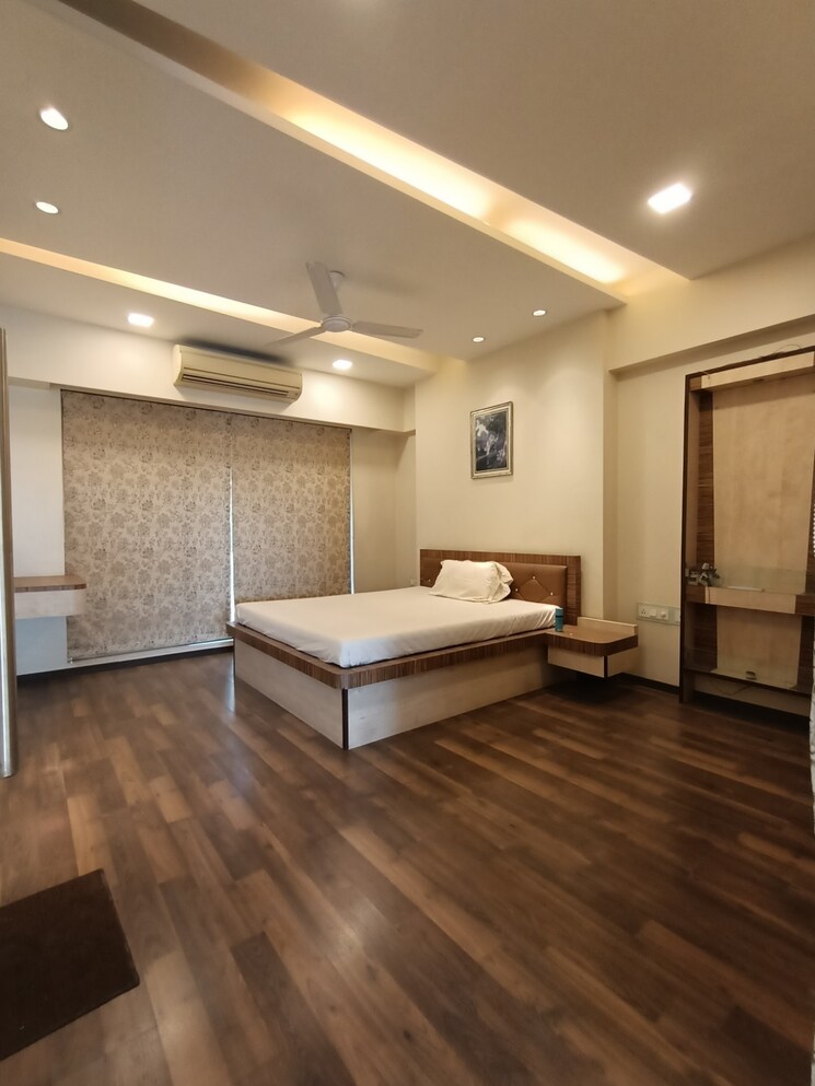 Bedroom, lake-florence 4 Bedroom 1850 Sq.Ft. Apartment In Powai Mumbai 7559545