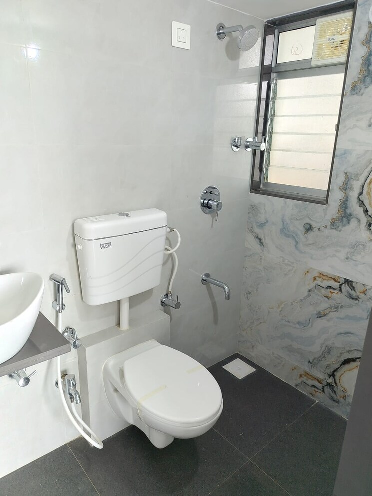Bathroom, mansarovar-pearl-gardens 2 Bedroom 683 Sq.Ft. Apartment In Vasai West Palghar 7559655