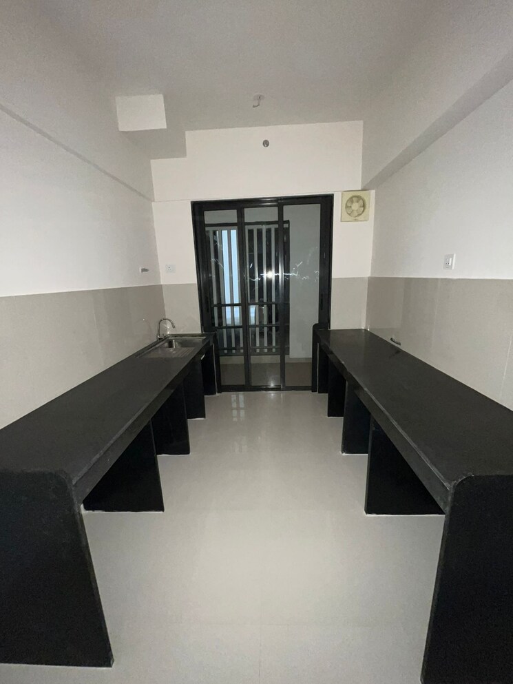 Kitchen, lodha-palava-city 3 Bedroom 1470 Sq.Ft. Apartment In Dombivli East Thane 7559927