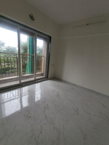 Room in 1 BHK Apartment at Anant Metropolis Insignia Towers, Kasarvadavali – for Sale