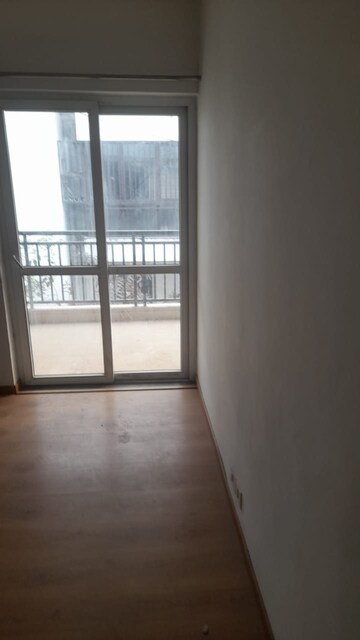 Room in 4 BHK Builder Floor at Sector 85 – for Sale