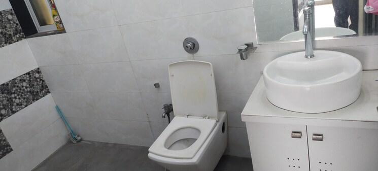 Bathroom, anmol-basera 1 Bedroom 650 Sq.Ft. Apartment In Kharghar Navi Mumbai 7560043