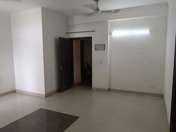 Room in 2 BHK Apartment at Gaurs Cascades, Raj Nagar Extension – for Sale