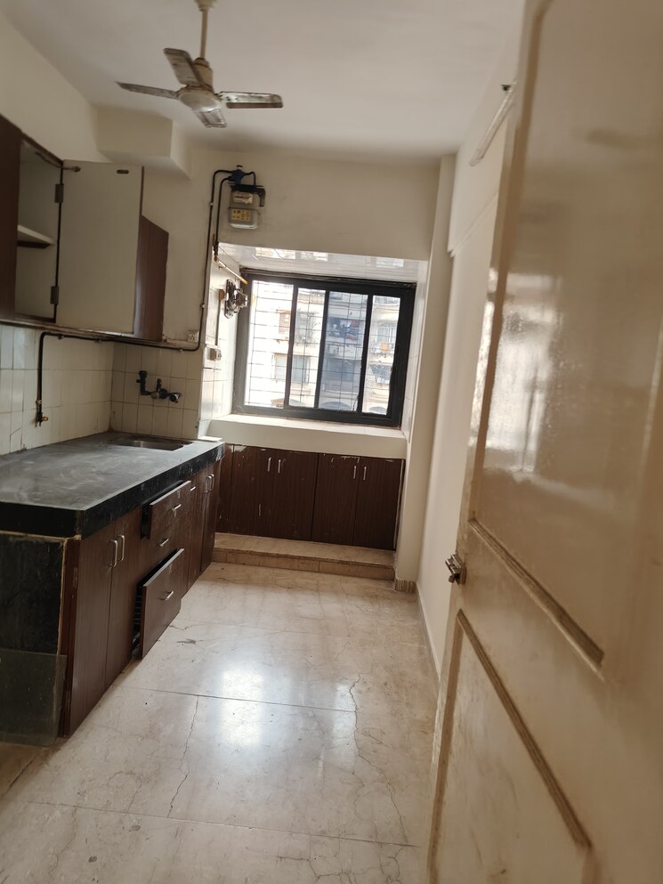 Kitchen, oakland-park 2 Bedroom 1000 Sq.Ft. Apartment In Andheri West Mumbai 7560253