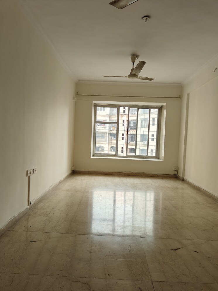 Living Room, oakland-park 2 Bedroom 1000 Sq.Ft. Apartment In Andheri West Mumbai 7560253